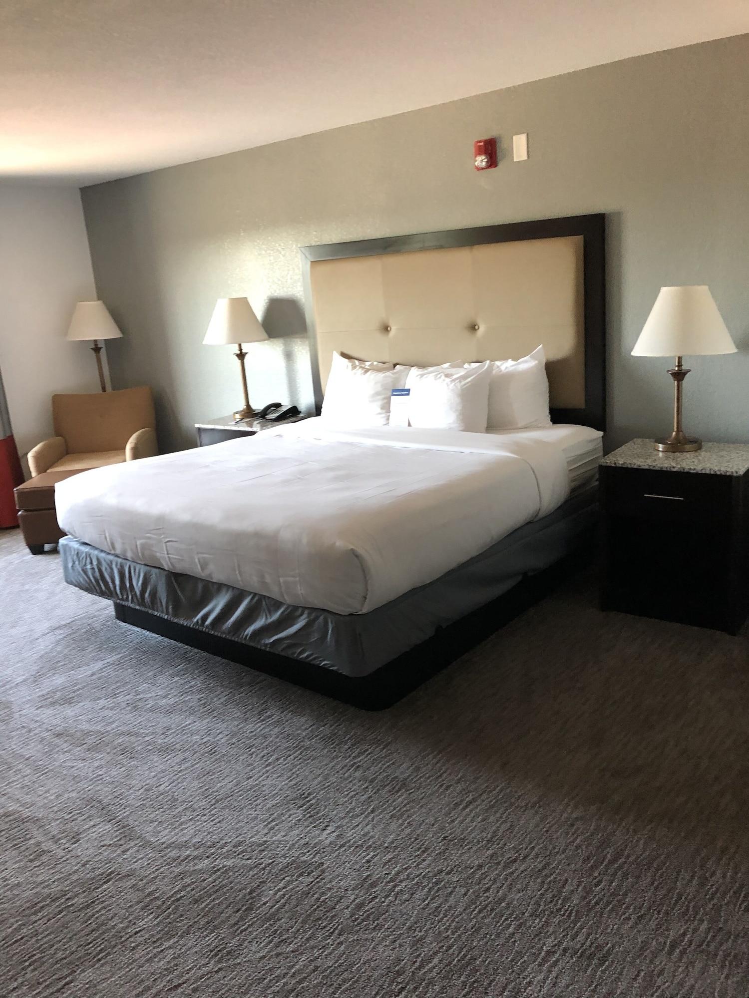 Comfort Inn & Suites Gatesville Near Fort Cavazos Екстериор снимка