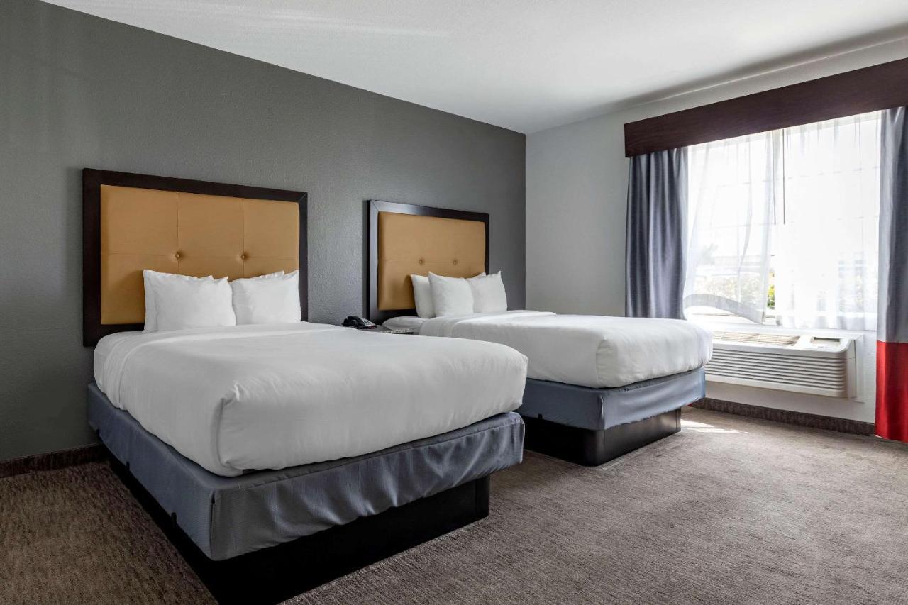 Comfort Inn & Suites Gatesville Near Fort Cavazos Екстериор снимка
